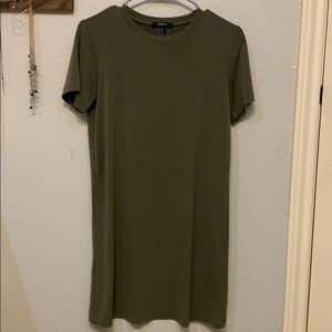Olive T-shirt dress
